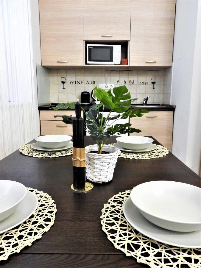 Nora Studio Apartman - Eger Διαμέρισμα Εξωτερικό φωτογραφία