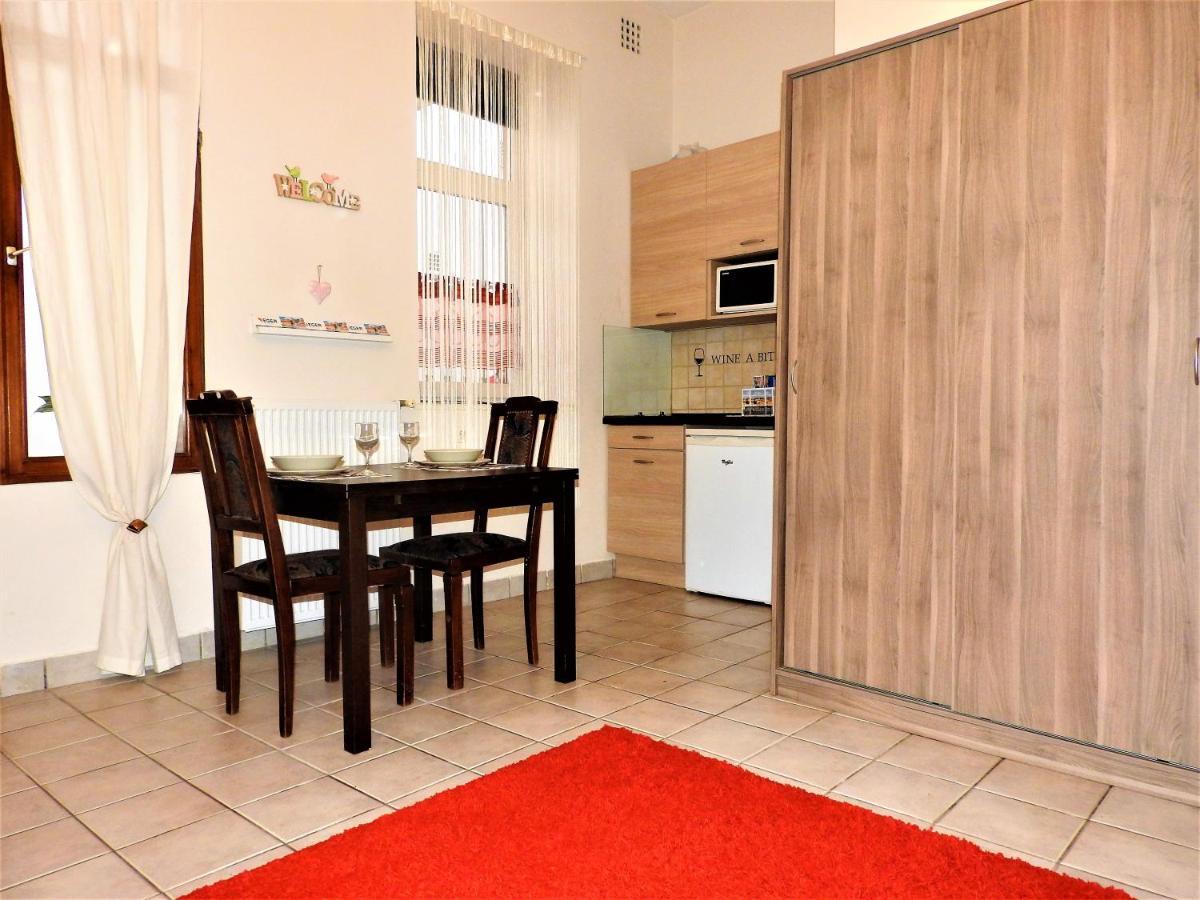 Nora Studio Apartman - Eger Διαμέρισμα Εξωτερικό φωτογραφία