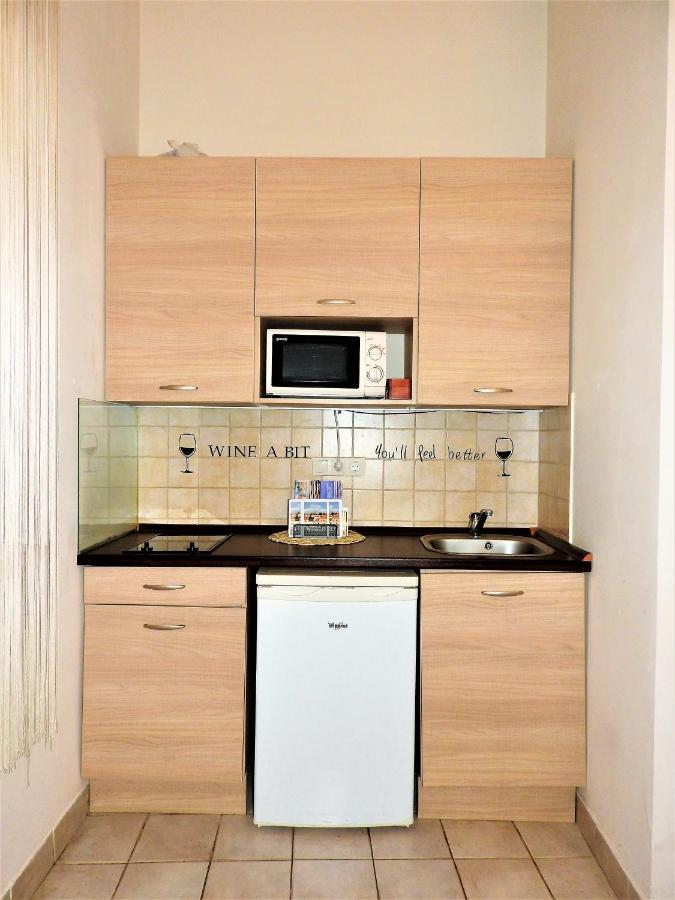 Nora Studio Apartman - Eger Διαμέρισμα Εξωτερικό φωτογραφία